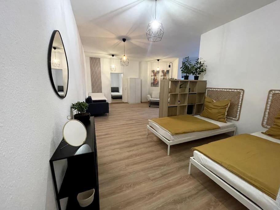 150Qm - 5 Rooms - Free Parking - Mallibase Apartments Hanovre Extérieur photo